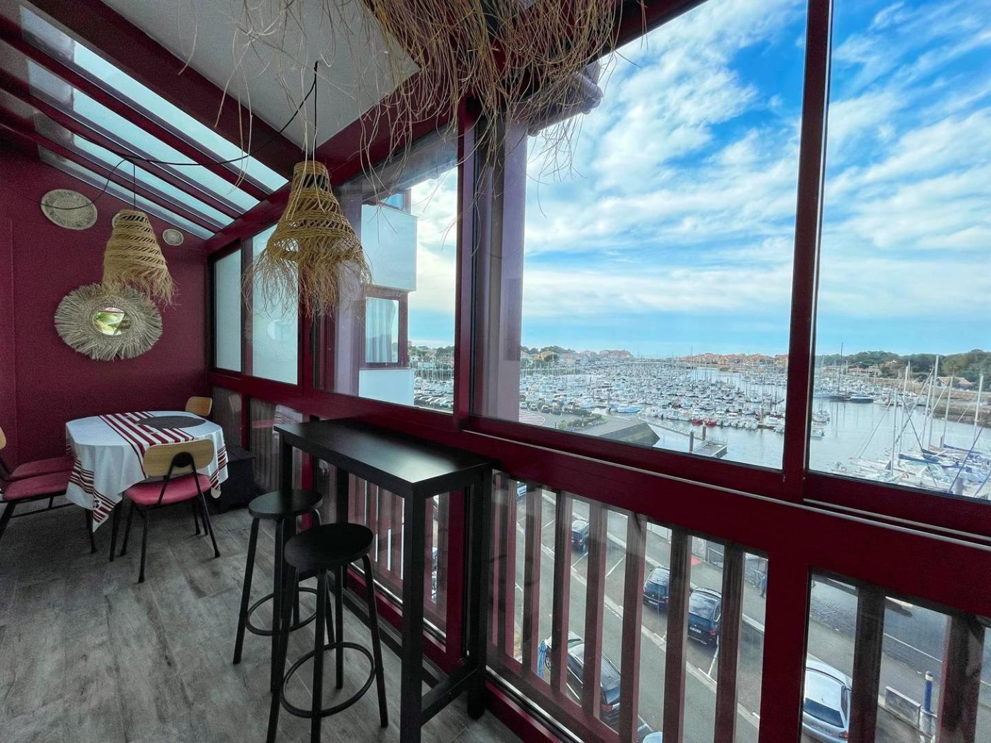 Port Sud - T3 En Duplex Avec Vue Panoramique Sur Le Port De Capbreton Apartman Kültér fotó